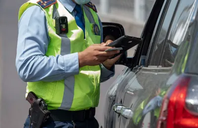 Сопротивляться и оскорблять полицейских стали чаще алматинцы