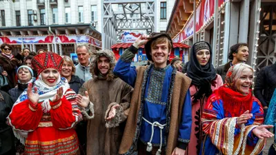 День народного единства в России и железнодорожника в Украине