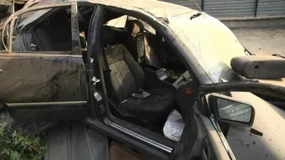 Пьяный водитель на Мерседесе врезался в ворота «Арзана»