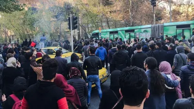 Иран: яичный бунт или «крылатая демократия»?