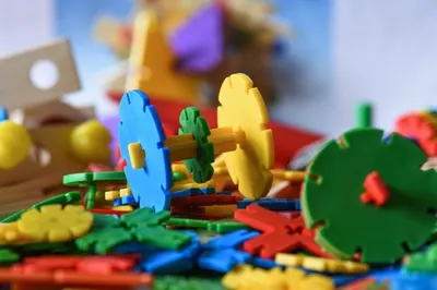 Опасные для здоровья детские игрушки обнаружили в ВКО