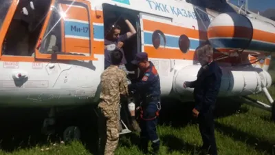 Казахстанские спасатели помогли кыргызским коллегам в ЧП с вертолетом