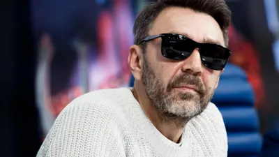 Выплатят компенсацию за мат на концерте Шнура жителю Новосибирска