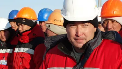 В нефтегазовой отрасли в Актюбинской области повысят заработную плату на 15%.