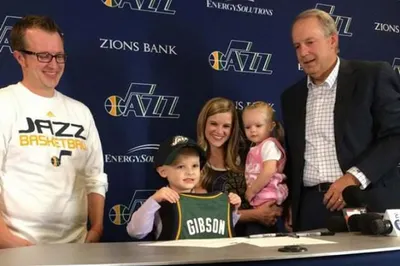 НБА: «Юта» подписала контракт со смертельно больным мальчиком