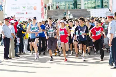 В Алматы наградили победителей благотворительного марафона