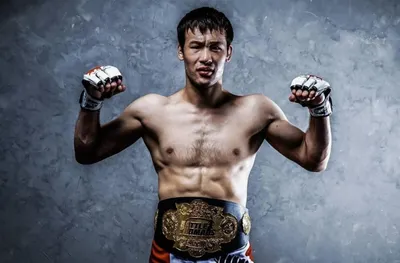 Шавкат Рахмонов стал первым в истории казахстанцем в UFC