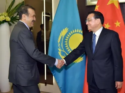 Карим Масимов в Давосе встретился с премьером госсовета Китая