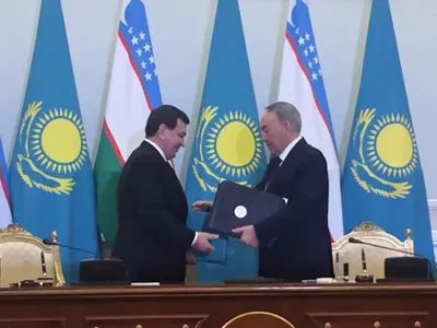 Назарбаев и Мирзиёев обсудили спасение Аральского моря