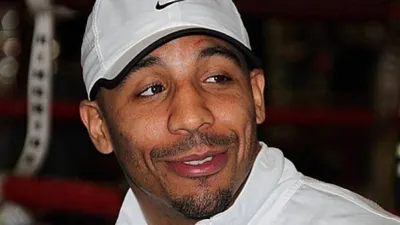 Уорд заявил, что он Головкину «не по зубам»