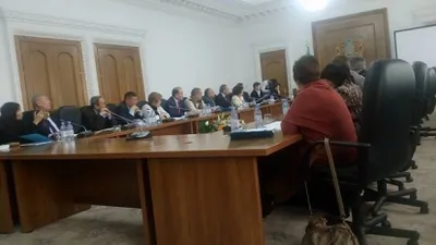 37 человек изберут в общественный совет Алматы