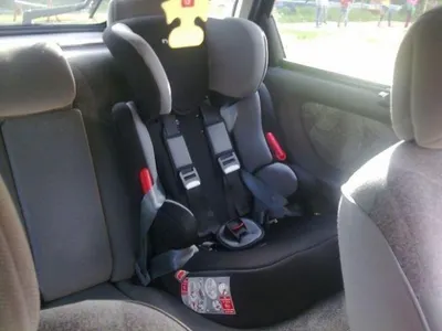 Таксисты Алматы включают в стоимость проезда цену автокресел