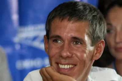 Алексей Панин будет продавать поп-корн в костанайском кинотеатре