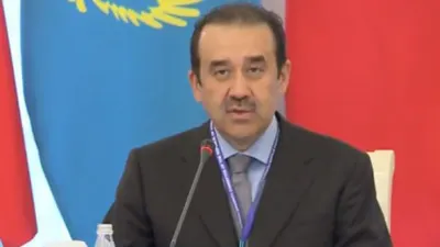 Глава КНБ Карим Масимов вручил подарки детдомовцам