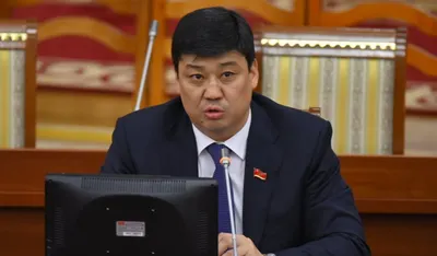 Один из кандидатов в президенты Кыргызстана отказался от предвыборной гонки