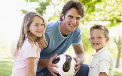 Быть отцом можно не только по воскресеньям