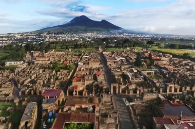 Италия открывает для туристов Помпеи