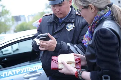 Принудительные взыскания штрафов за нарушения ПДД начались в Алматинской области