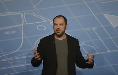 Facebook закрыла сделку по приобретению мессенджера WhatsApp