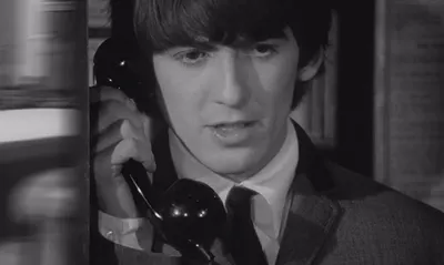 Поклонник The Beatles создал песню из 30 хитов группы