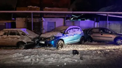 Пять машин повреждены в аварии в Алматы