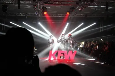 Казахстанские дизайнеры продемонстрировали свое искусство на подиумах Астаны