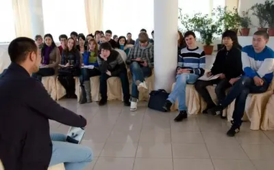 «Нурлы Жол» и молодежная политика