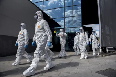 Уже почти два миллиона человек умерли от COVID в мире