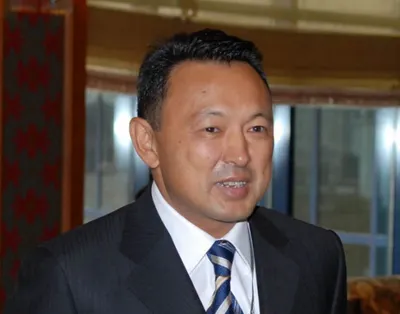 У Сауата Мынбаева в сутках должен быть 31 час