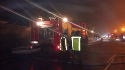 52 жителя Алматы были эвакуированы из-за пожара