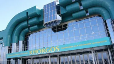 Казахстанка пыталась пронести в Китай $37 тысяч