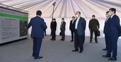 Касым-Жомарт Токаев посетил солнечную электростанцию