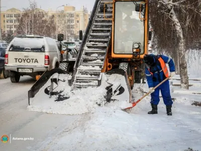 В Алматы за ночь выпало рекордное количество снега