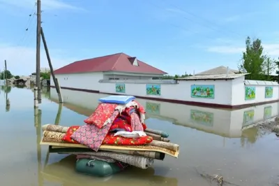 Сильный ливень затопил десятки дворов в одном из сел области Жетiсу