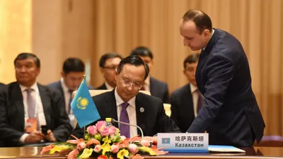 Кайрат Абдрахманов встретился с Си Цзиньпинем