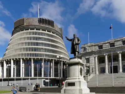 Общие выборы в парламент перенесены в Новой Зеландии