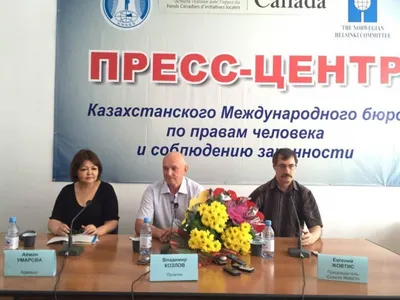 Владимир Козлов поблагодарил причастных к его освобождению