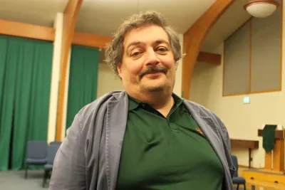 Журналист Дмитрий Быков впал в кому с подозрением на инсульт