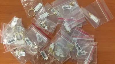 Казахстанец пытался провезти ювелирные изделия в Турцию