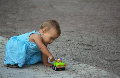 Полицейский сбил двухлетнего ребенка в Уральске