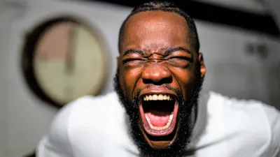 Как Деонтей Уайлдер сломал карьеру казахстанскому боксеру