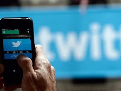 Twitter поможет найти любой твит