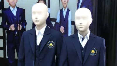 Указания руководства школ о покупке формы в определенных точках незаконны