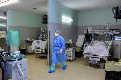 Один из заболевших COVID-19 медработник в тяжелом состоянии – Есмагамбетова