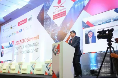 Казахстан не собирается в изоляцию – глава МНЭ РК