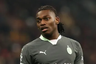 «Арсенал» и «Челси» готовы предложить контракт Рафаэлу Леау