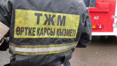 30 человек эвакуированы из ресторана в Семее из-за пожара