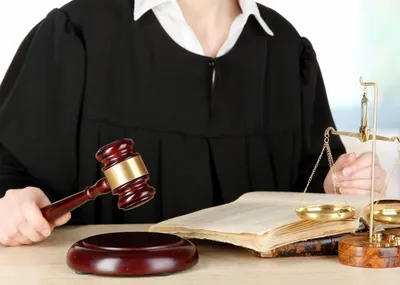 Бывшего начальника отдела по борьбе с наркобизнесом осудили в Уральске