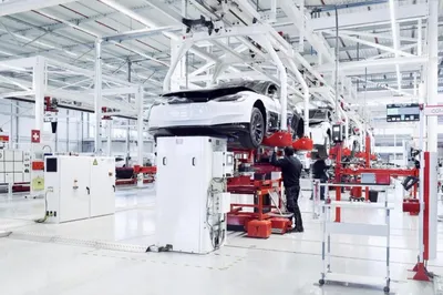 450 случаев COVID-19 зафиксировано на заводе Tesla