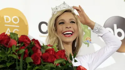 Дочь русских иммигрантов выиграла конкурс «Мисс Америка-2015»